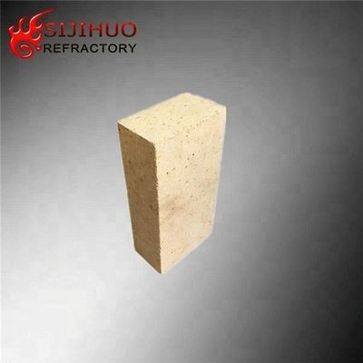 1.2-1.4% SiC-hoge alumina vuurvaste bakstenen voor cementovens in gele kleur