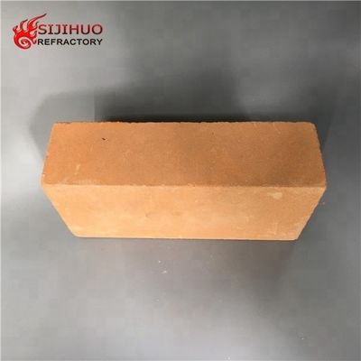Aluminiumblokklei Lichte warmte-isolatie brandsteen met een bulkdichtheid van 0,6-0,8 g/cm3
