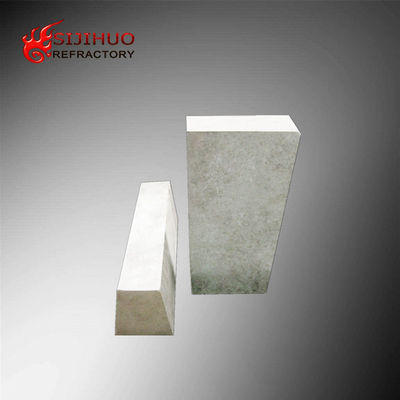 Zuivere witte hoge temperatuur corundum mullite vuurvaste baksteen met 72-80% Al2O3-gehalte