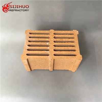 SiC-gehalte van 1,2-1,4% 230x114x65 mm vuurvaste bakstenen voor industriële ovens