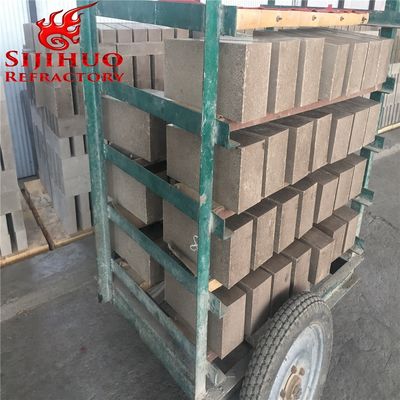 Vurwanden Brandwaarde Alumina blok Vuur Klei stenen met 1,2-1,4% SiC-gehalte